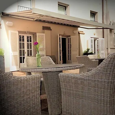 Hanseat-hotel Hotell 4*