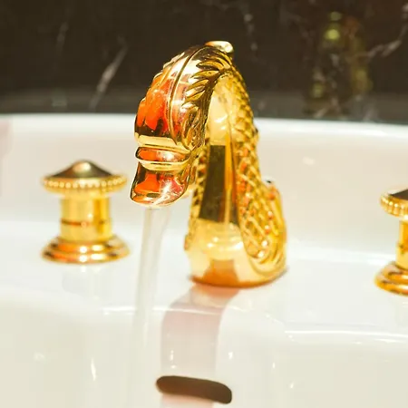 Hanseat-hotel Otel 4*